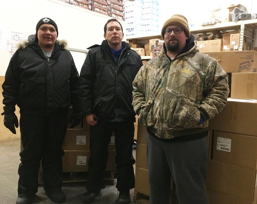 Christmas hampers.jpg (160 KB)